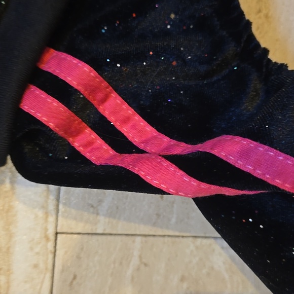 New Fabdog Diva Black and Pink Sparkly Velour Pet Jogging Suit/Costume - Picture 3 of 10